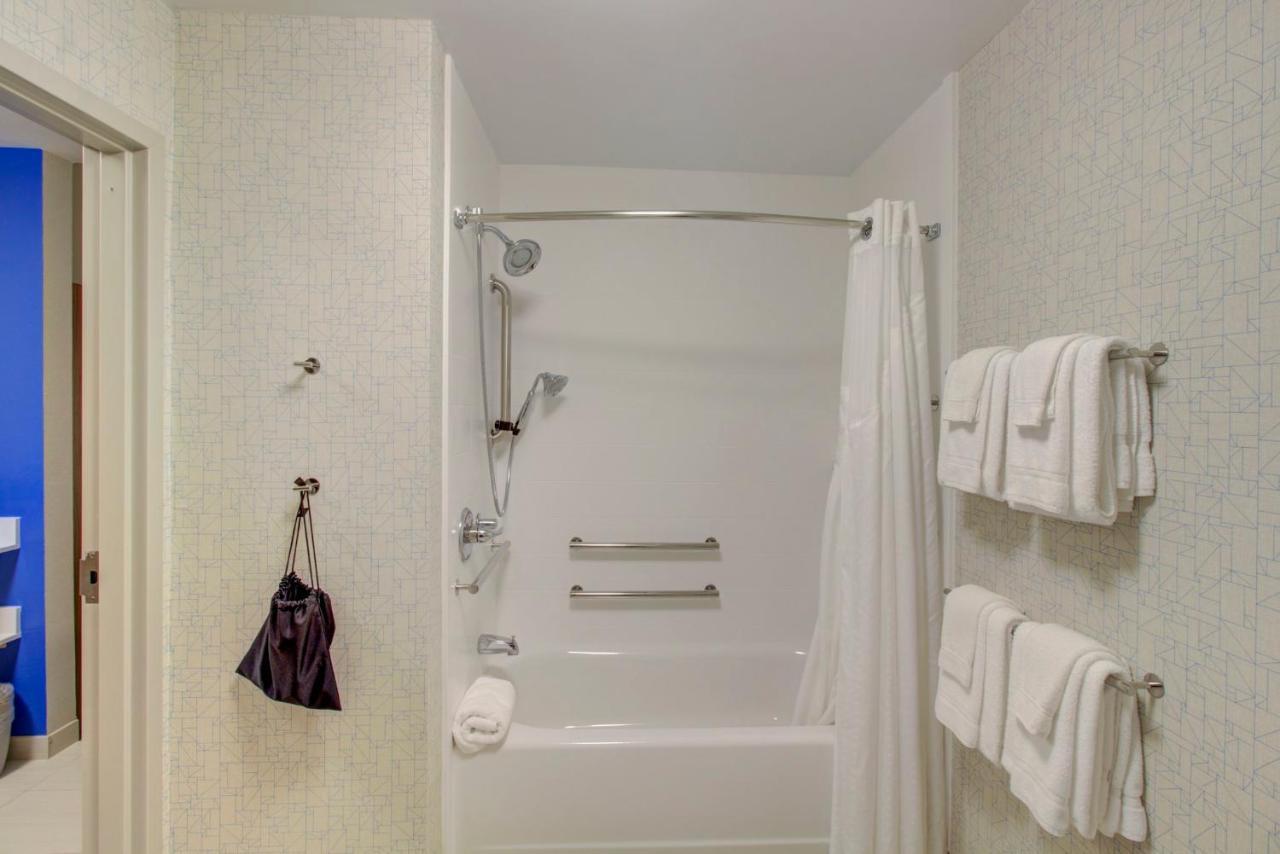 Holiday Inn Express - Fort Walton Beach Central By Ihg Luaran gambar